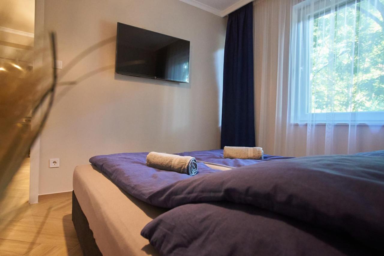 Sunlight Blue - Szeged Apartment ภายนอก รูปภาพ